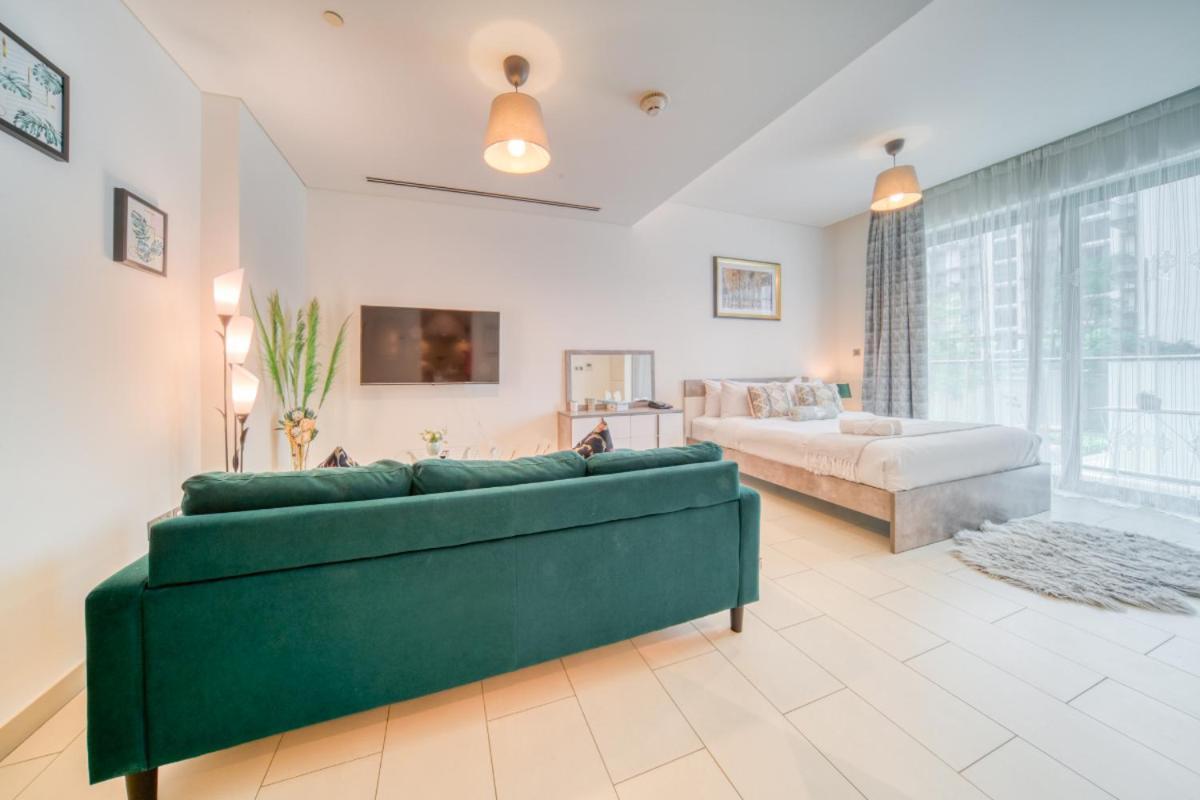 Apartment Luxury In Sobha Hartland Greens By Pk Holidays