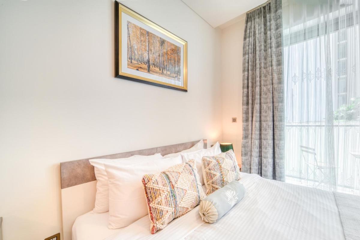 Apartment Luxury In Sobha Hartland Greens By Pk Holidays