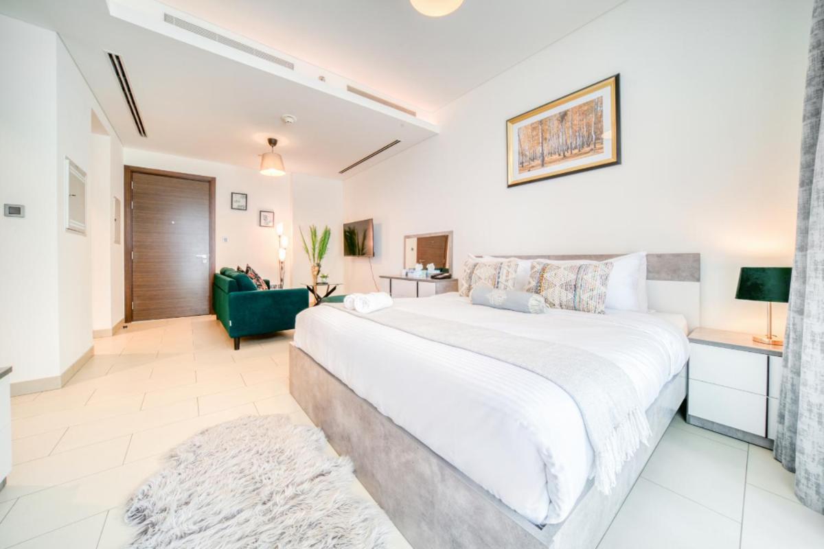 Luxury In Sobha Hartland Greens By Pk Holidays Dubai