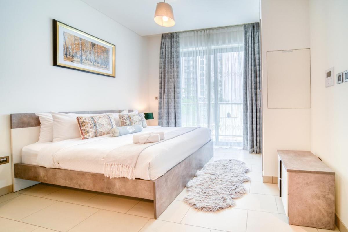 Apartment Luxury In Sobha Hartland Greens By Pk Holidays
