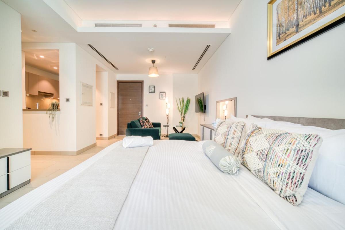 Luxury In Sobha Hartland Greens By Pk Holidays Dubai